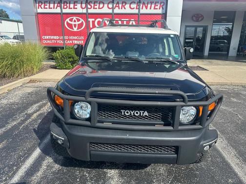 2012 Toyota FJ Cruiser Base