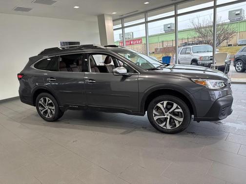 2021 Subaru Outback Touring XT