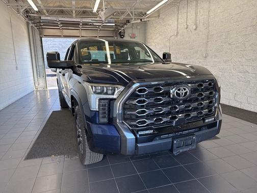 2022 Toyota Tundra Platinum