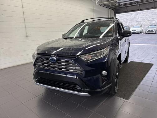 2021 Toyota RAV4 Hybrid SE