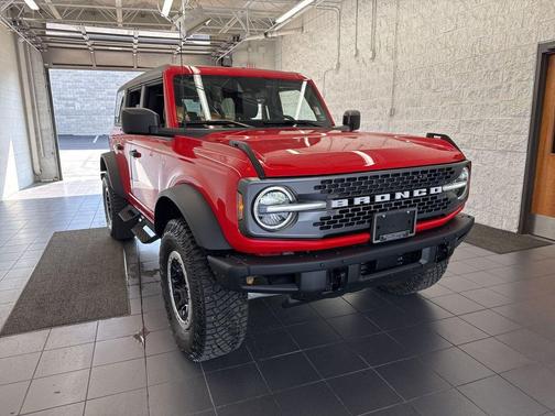 Race Red 2024 Ford Bronco Badlands