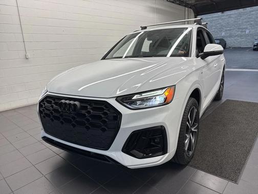 2025 Audi Q5 45 S line Premium Plus