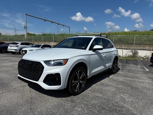 2025 Audi Q5 45 S line Premium Plus