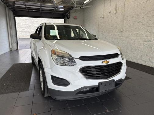 2017 Chevrolet Equinox LS