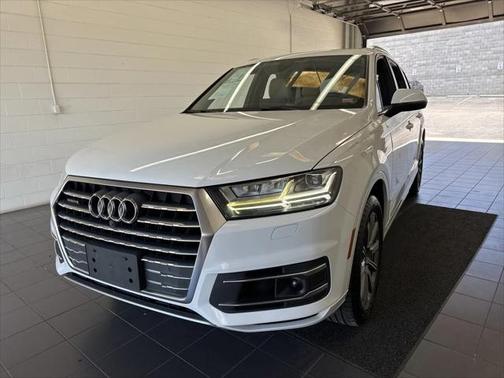 2017 Audi Q7 3.0T Prestige