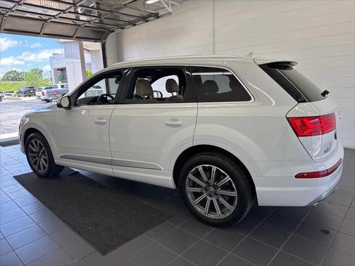 2017 Audi Q7 3.0T Prestige