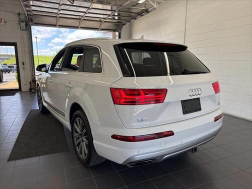 2017 Audi Q7 3.0T Prestige