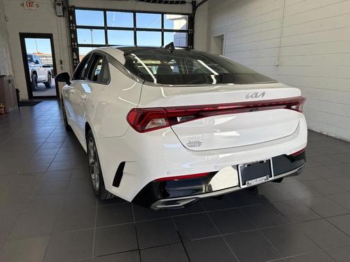 2024 Kia K5 EX
