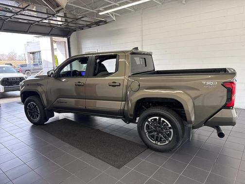 2025 Toyota Tacoma TRD Sport
