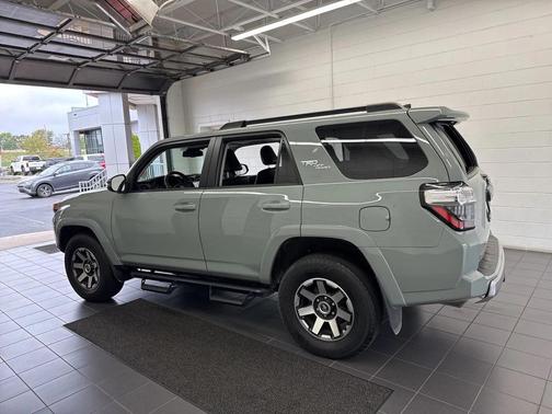 2023 Toyota 4Runner TRD Off Road Premium