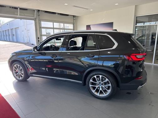 2022 BMW X5 PHEV xDrive45e