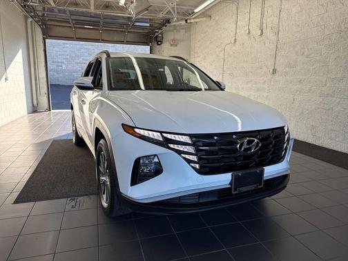 2022 Hyundai TUCSON Hybrid Blue