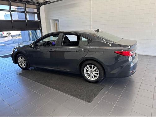 Underground 2025 Toyota Camry LE