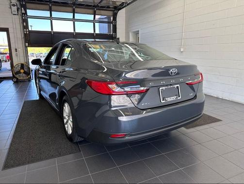 Underground 2025 Toyota Camry LE