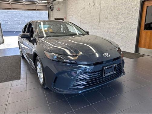 Underground 2025 Toyota Camry LE