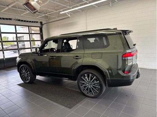 Green 2025 Lexus GX 550 550 Luxury+