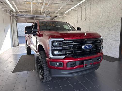 2025 Ford F-250 Platinum