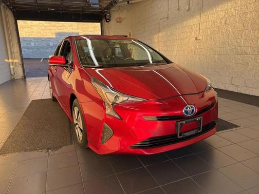 2016 Toyota Prius Three