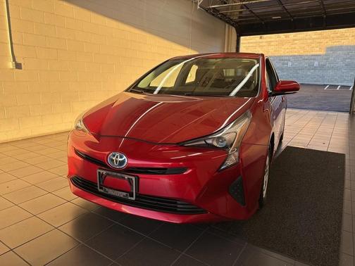 2016 Toyota Prius Three