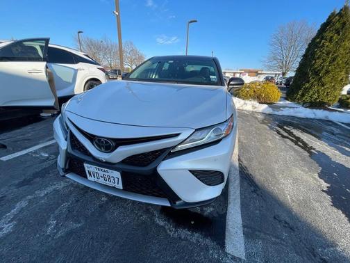 2020 Toyota Camry XSE