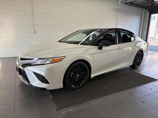 2020 Toyota Camry XSE