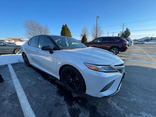 2020 Toyota Camry XSE