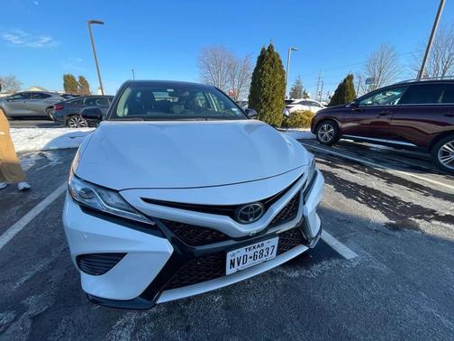 2020 Toyota Camry XSE