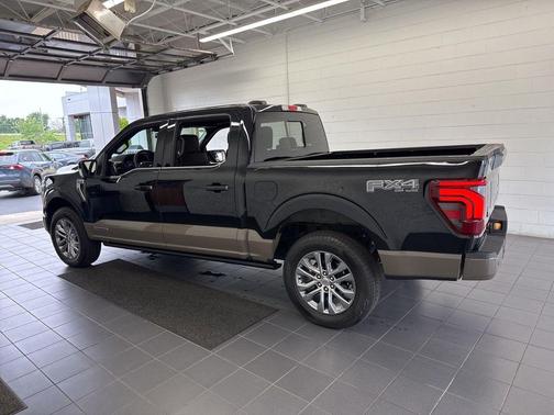 Agate Black Metallic 2025 Ford F-150 King Ranch