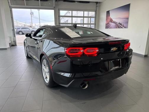 2023 Chevrolet Camaro 2LT