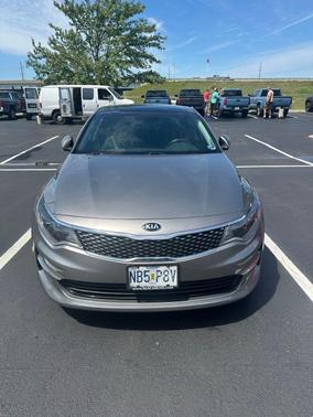 Titanium Silver 2018 Kia Optima EX