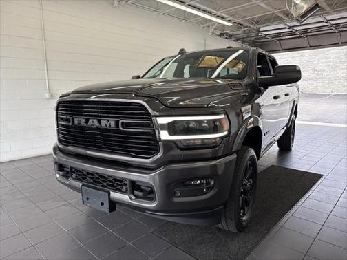 2020 RAM 2500 Laramie Crew Cab 4X4 6'4' Box