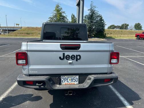 2022 Jeep Gladiator Sport S