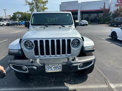 2022 Jeep Gladiator Sport S