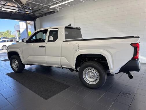 2025 Toyota Tacoma SR