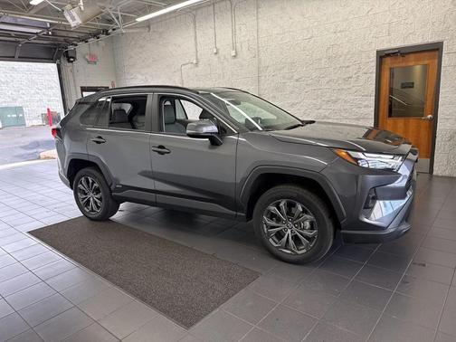 2023 Toyota RAV4 Hybrid XLE Premium