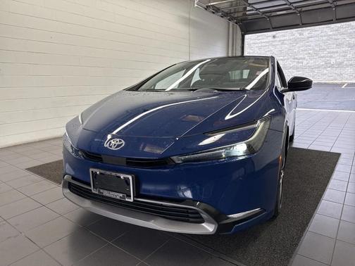 2024 Toyota Prius XLE