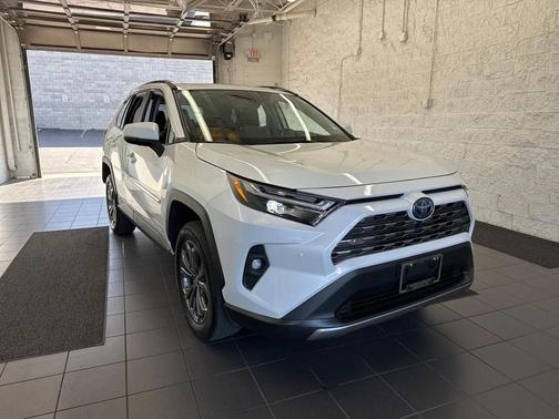 2024 Toyota RAV4 Hybrid Limited
