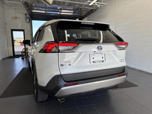 2024 Toyota RAV4 Hybrid Limited