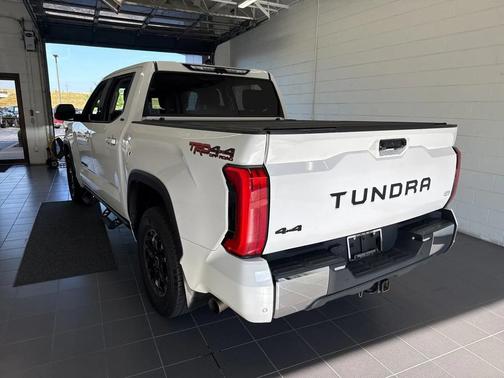 2022 Toyota Tundra SR5