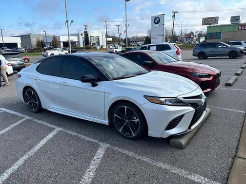 2018 Toyota Camry XSE