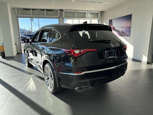 2022 Acura MDX Advance Package