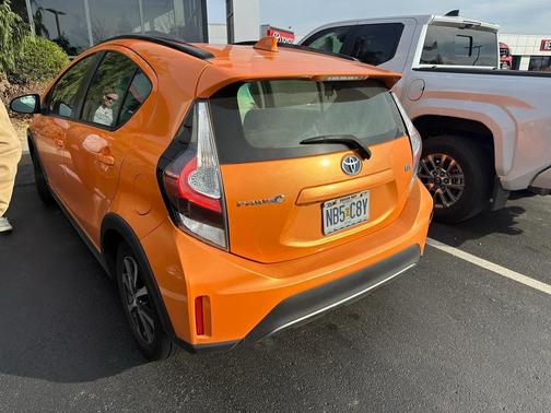 2018 Toyota Prius c Two