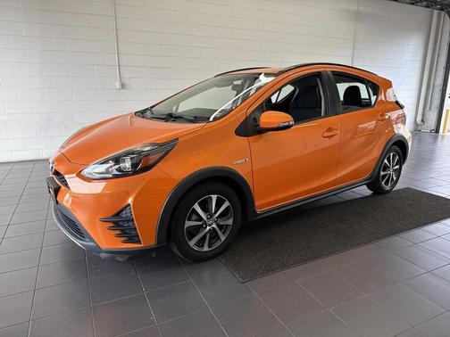 2018 Toyota Prius c Two