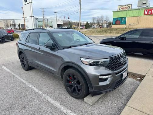 2021 Ford Explorer ST