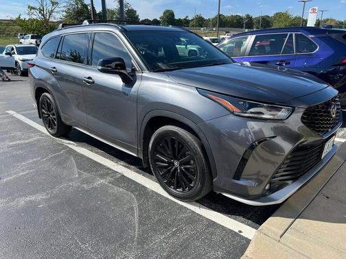 2023 Toyota Highlander XSE