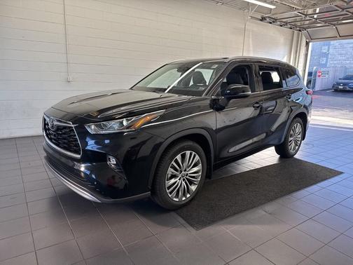 2021 Toyota Highlander Platinum