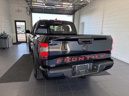 2024 Nissan Frontier PRO-4X