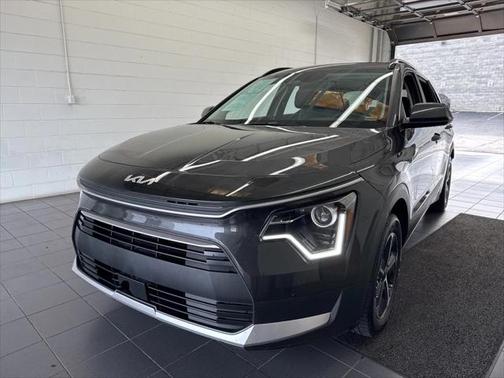 2024 Kia Niro EX
