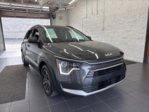 2024 Kia Niro EX