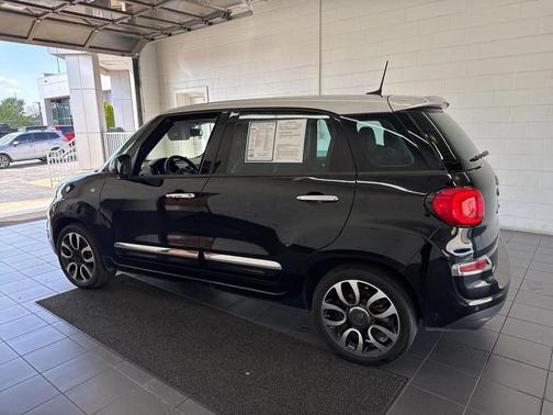 2019 FIAT 500 Lounge